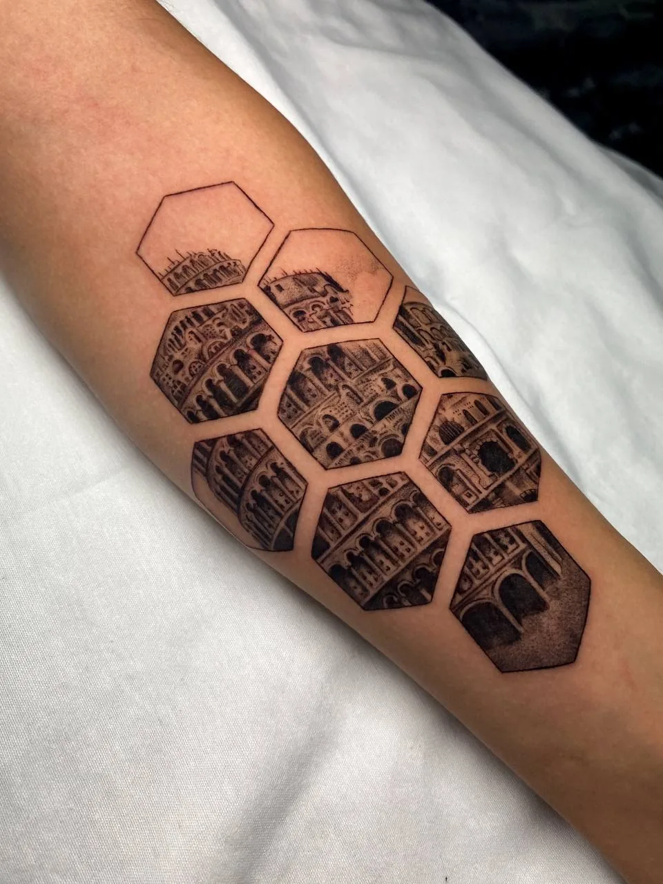 Bacak Dövmesi · Geometric · İstanbul