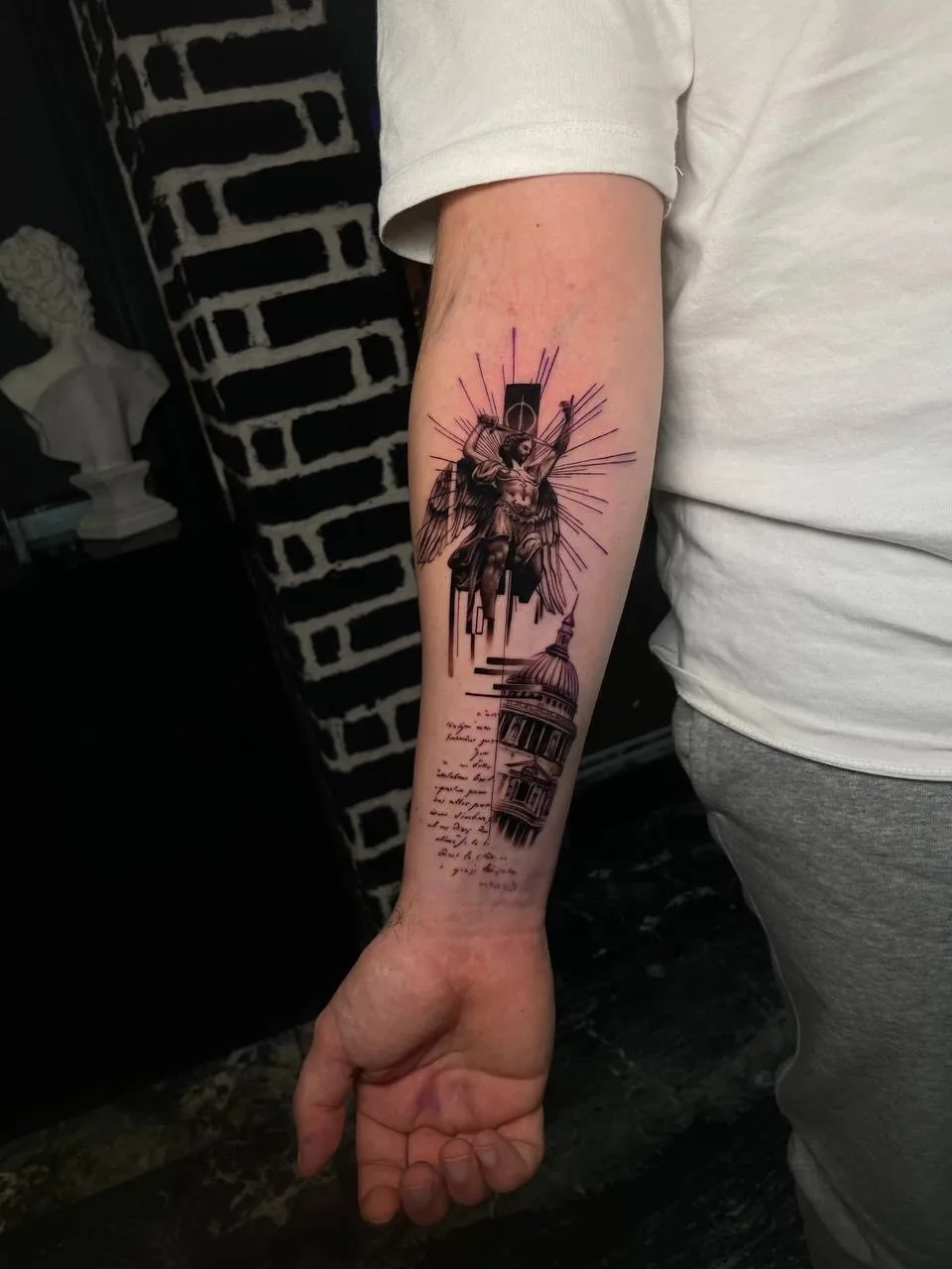 Sofia Cruz Minimal tattoo Istanbul — Minimal Fine Line Tattoo 011